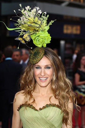 Những chiếc mũ ấn tượng của Philip Treacy - 2