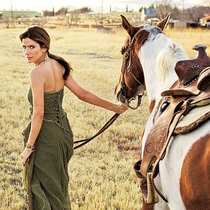 “Hoa hậu FBI” hài lòng với vai trò mẹ kế - 1