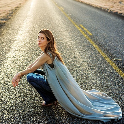 “Hoa hậu FBI” hài lòng với vai trò mẹ kế - 3