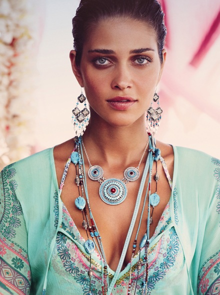 Ana Beatriz Barros - Gương mặt quyến rũ của Accessorize - 7