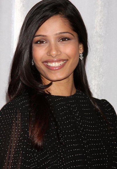 Đạo diễn Woody Allen “chấm” người đẹp “Triệu phú ổ chuột” - 3 Đạo diễn Woody Allen “chấm” người đẹp “Triệu phú ổ chuột” - 3