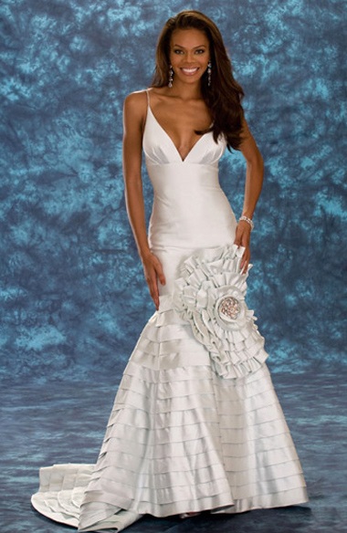 Chân dung những mỹ nhân đẹp nhất thế giới - 19