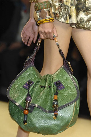 BST túi sành điệu của Louis Vuitton - 23