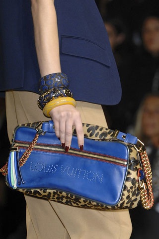 BST túi sành điệu của Louis Vuitton - 22