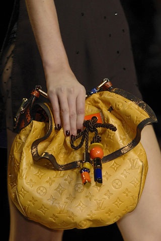 BST túi sành điệu của Louis Vuitton - 6