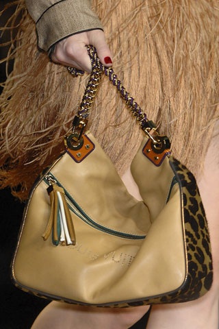 BST túi sành điệu của Louis Vuitton - 3