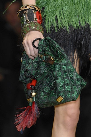 BST túi sành điệu của Louis Vuitton - 28