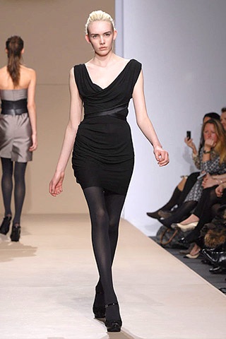 BST thu/đông của Amanda Wakeley - 7