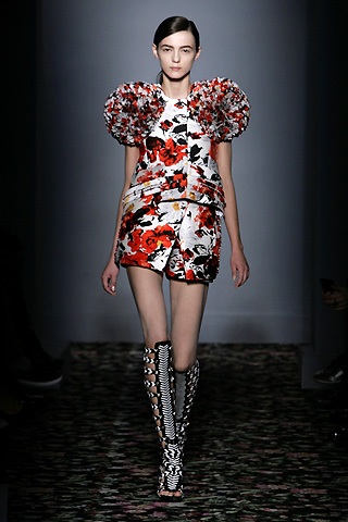 BST xuân/hè 2008 của Balenciaga - 17