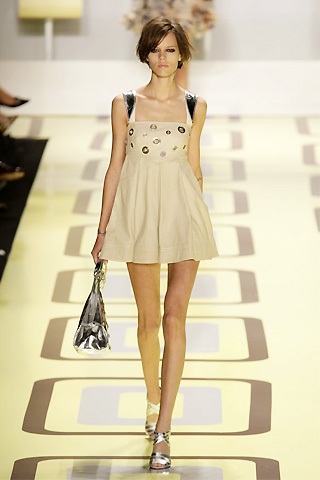 BST xuân/hè 2008 của Miss Sixty - 5