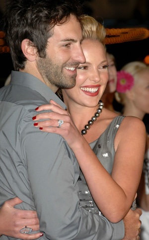 Katherine xinh đẹp tổ chức tiệc mừng sinh nhật chồng - 2