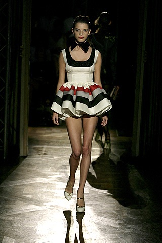 BST xuân/hè 2008 của Miu Miu - 13