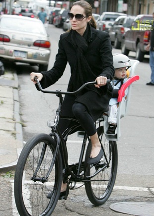 Shiloh càng lớn càng xinh - 1 Shiloh càng lớn càng xinh - 1