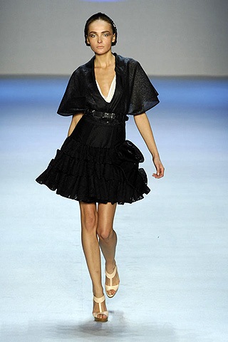 BST xuân/hè 2008 của Zac Posen - 10