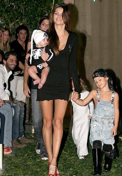 Isabeli Fontana: Từ cô gái nhút nhát trở thành siêu mẫu - 5