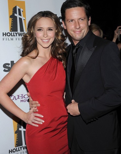 Jennifer Love Hewitt chia tay hôn phu - 2