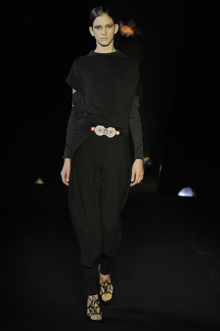 BST thu/đông của Sophia Kokosalaki - 9 BST thu/đông của Sophia Kokosalaki - 9