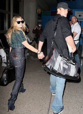 Xem thiệp mời đám cưới của Fergie và Josh Duhamel - 6