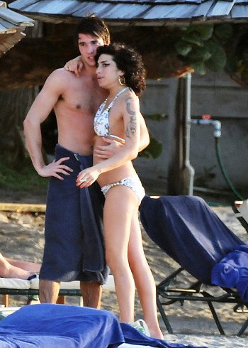 Amy Winehouse: “Tôi sẽ không để cho Blake ly dị” - 1