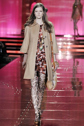 Just Cavalli: Trẻ trung và bay bổng - 8