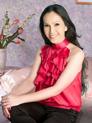 Bí quyết trẻ lâu của 2 nàng My   - 1