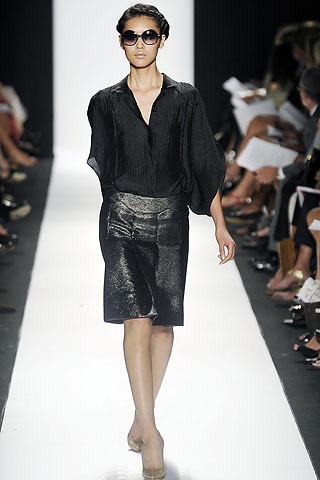 Carolina Herrera: Nữ tính, yểu điệu - 18