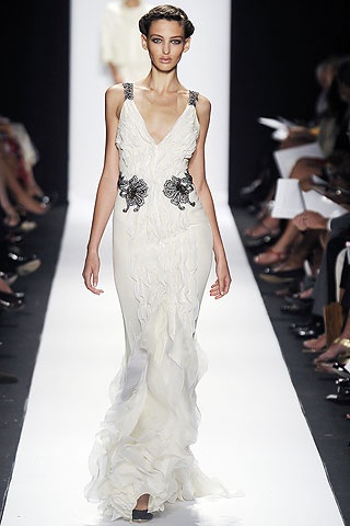 Carolina Herrera: Nữ tính, yểu điệu - 8