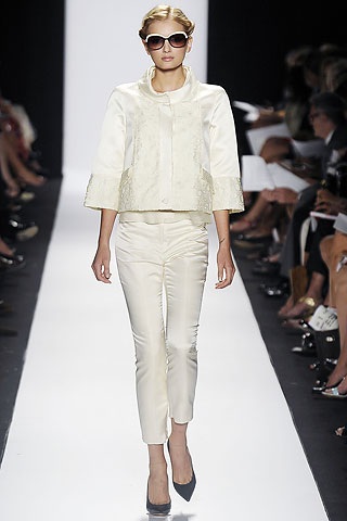 Carolina Herrera: Nữ tính, yểu điệu - 7