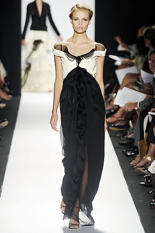 Carolina Herrera: Nữ tính, yểu điệu - 6