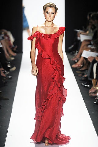 Carolina Herrera: Nữ tính, yểu điệu - 31