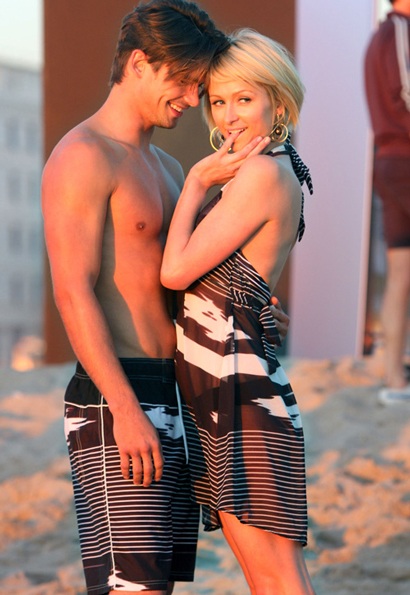 Theo chân tiểu thư Paris Hilton đi chụp hình quảng cáo - 8