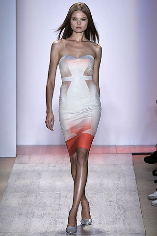 Hervé Léger: Gợi cảm, quyến rũ - 16 Hervé Léger: Gợi cảm, quyến rũ - 16