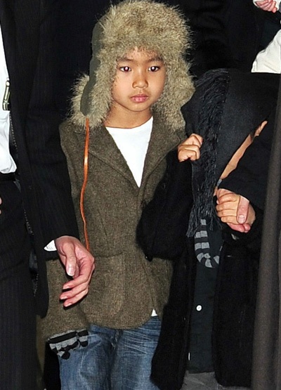 Brangelina đưa 6 con tới Nhật Bản - 7