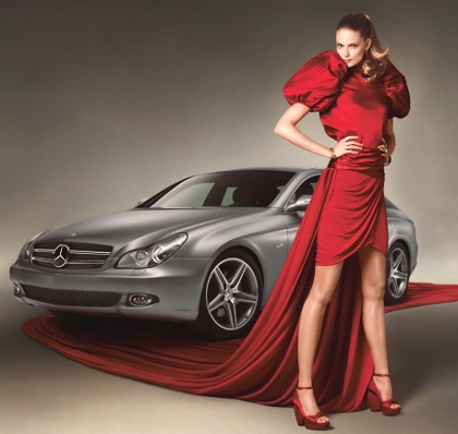 Julia Stegner rạng rỡ trong chiến dịch quảng cáo của Maybelline - 2 Julia Stegner rạng rỡ trong chiến dịch quảng cáo của Maybelline - 2