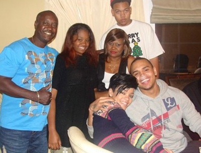 Rihanna đón Giáng Sinh cùng gia đình người yêu - 1