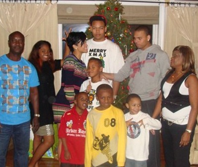 Rihanna đón Giáng Sinh cùng gia đình người yêu - 2