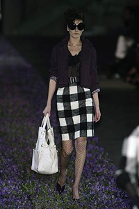 BST xuân/hè 2007 của Yves Saint Laurent - 6