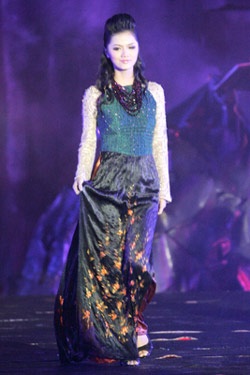 Thiên đường biển đêm  - 1