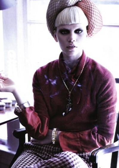 Aline Weber: Vẻ đẹp cổ điển đầy quyến rũ - 12