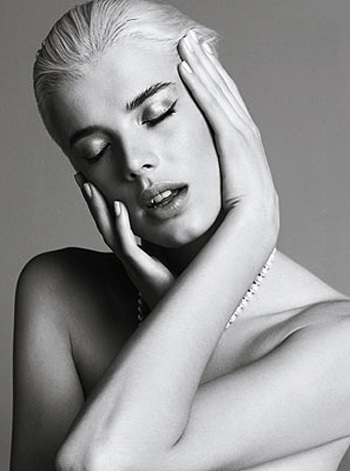 Siêu mẫu Agyness Deyn khoái mặc Pijama - 13 Siêu mẫu Agyness Deyn khoái mặc Pijama - 13