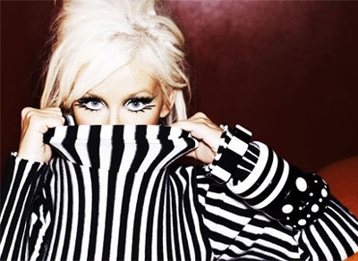 Christina Aguilera hé lộ hình ảnh trong album mới - 2