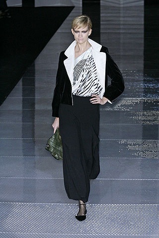 BST thu/đông 2008 của Giorgio Armani - 14 BST thu/đông 2008 của Giorgio Armani - 14