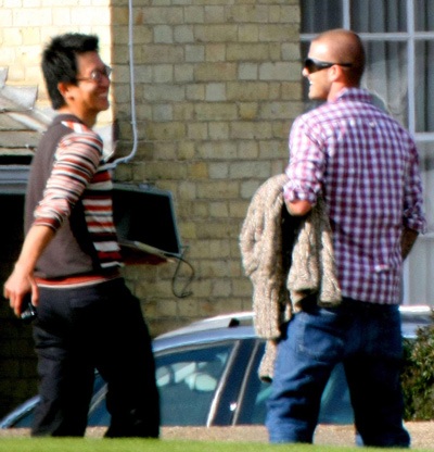 Victoria Beckham đi giầy có đinh nhọn - 8 Victoria Beckham đi giầy có đinh nhọn - 8