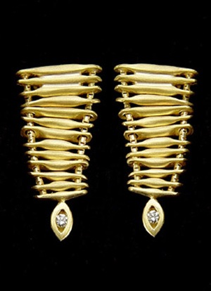 BST nữ trang lộng lẫy của H.Stern - 23