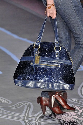 Những mẫu túi “sành điệu” - 17