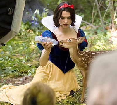Rachel Weisz hóa thân thành Nàng Bạch Tuyết - 2