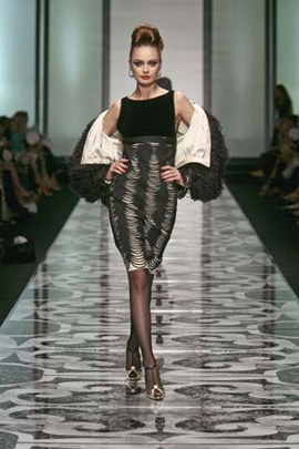 BST thu đông 2007 của Valentino - 10