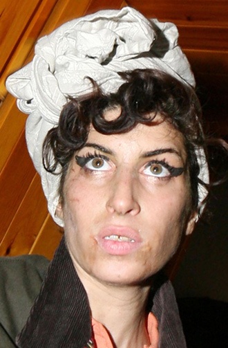 Chồng Amy Winehouse đã ra tù - 9 Chồng Amy Winehouse đã ra tù - 9