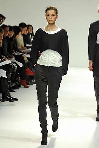 BST thu/đông 2008 của Narciso Rodriguez - 15