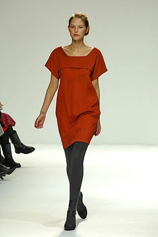 BST thu/đông 2008 của Narciso Rodriguez - 12